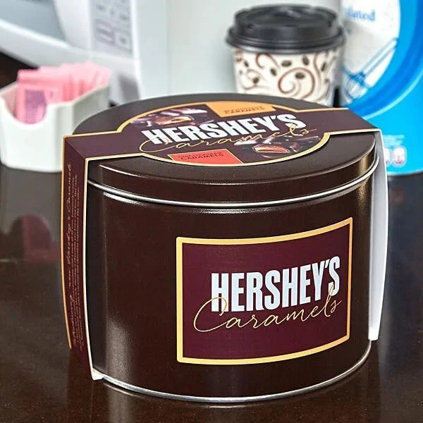 Hershey's Caramels - Milk And Dark Chocolate Caramel Candy: 2.5LB Gift Tin 5 Hershey's Caramels - Milk And Dark Chocolate Caramel Candy: 2.5LB Gift Tin - Image 3