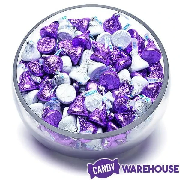 Hershey's Kisses Color Combo - Purple And White: 800-Piece Box 6 Hershey's Kisses Color Combo - Purple And White: 800-Piece Box - Image 4