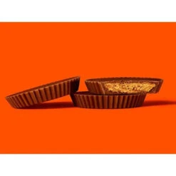 Reese's Thins Milk Chocolate Peanut Butter Cups Candy: 7.37-Ounce Bag -Candy Promotion Shop reese s thins milk chocolate peanut butter cups candy 7 37 ounce bag candy warehouse 5