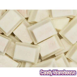 White Chocolate Kit Kat Minis Candy: 7.6-Ounce Bag -Candy Promotion Shop white chocolate kit kat minis candy 7 6 ounce bag candy warehouse 3 0465a26c d783 4fd5 aa90 7f8f175c8427